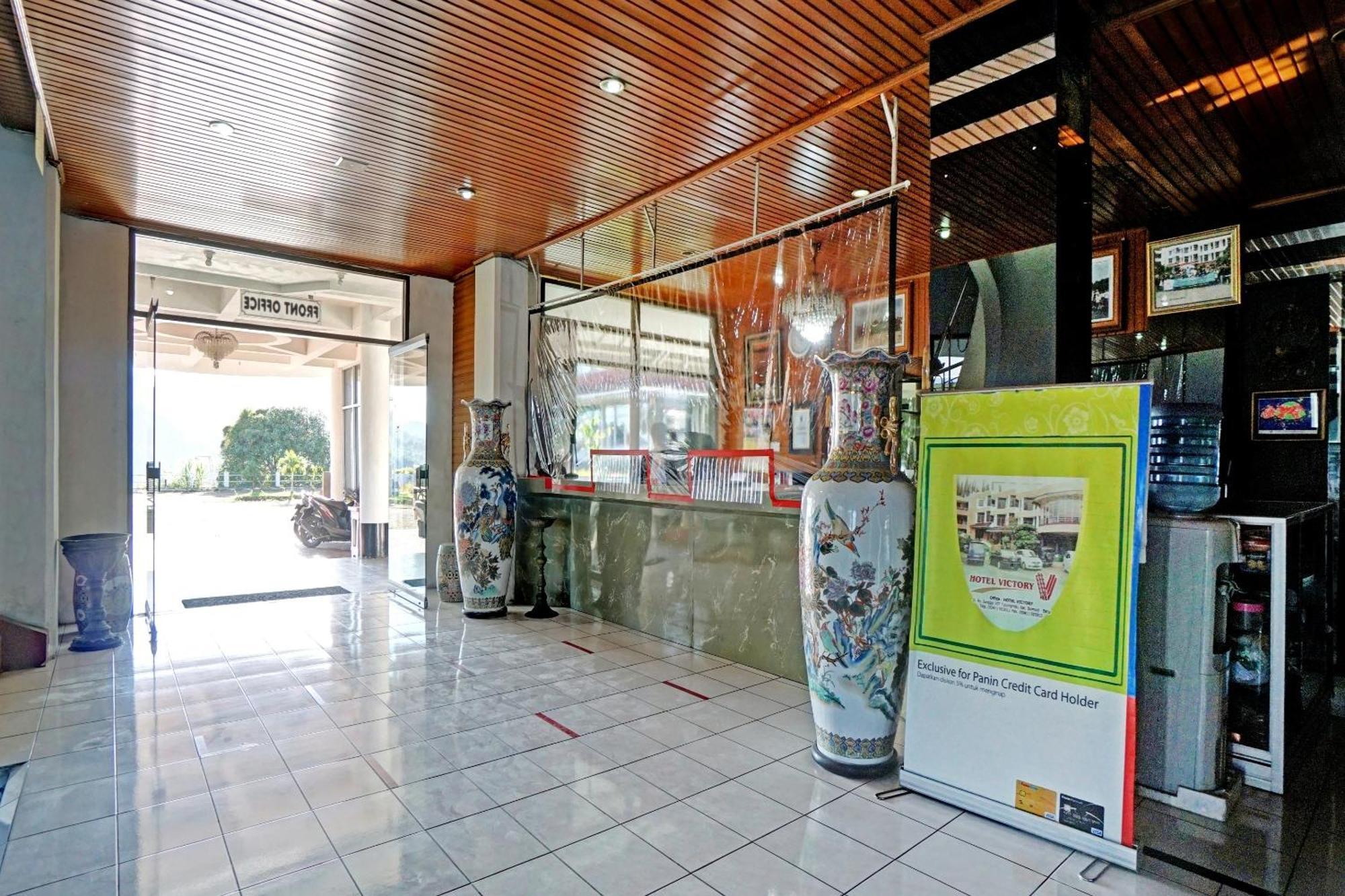 Oyo 90028 Hotel Victory Batu  Eksteriør billede