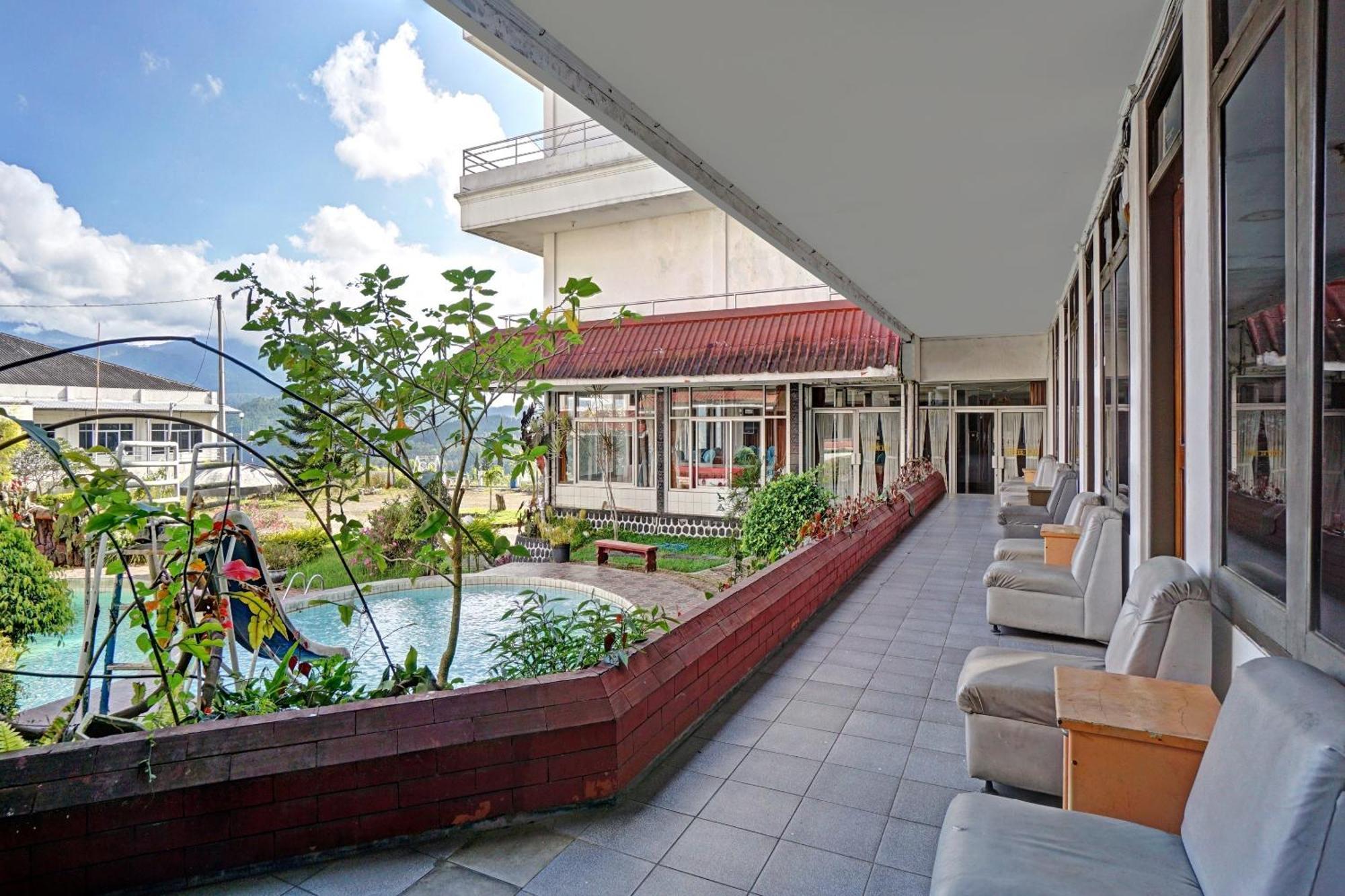 Oyo 90028 Hotel Victory Batu  Eksteriør billede