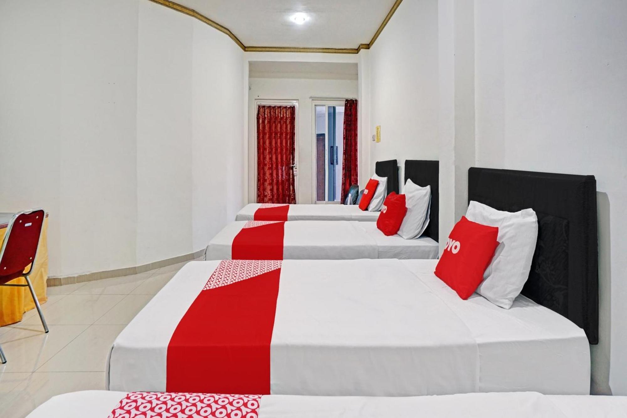 Oyo 90028 Hotel Victory Batu  Eksteriør billede